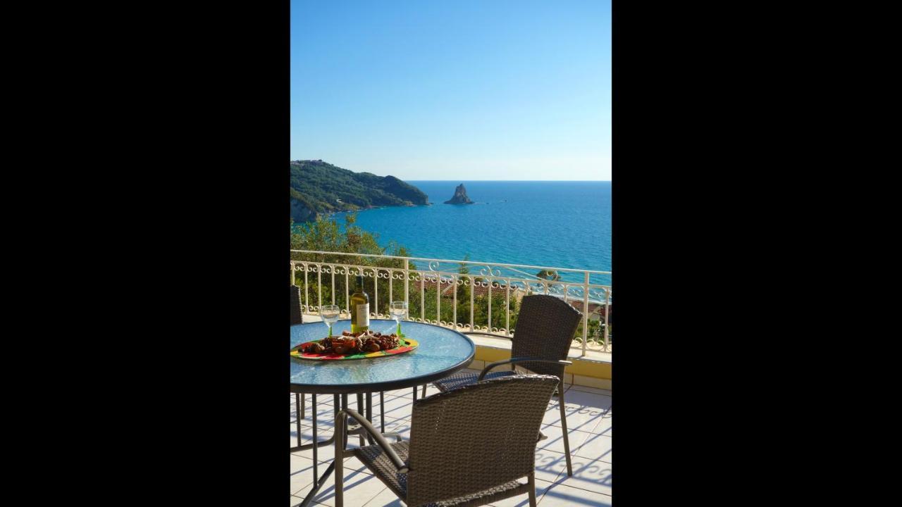 Natalia Apartment B With Panoramic Sea Views Of Agios Gordios Bay Extérieur photo
